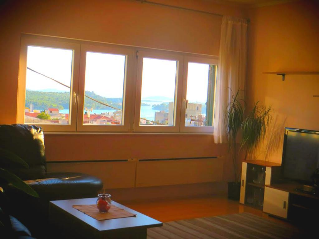 Apartment Simaris Šibenik Exterior foto